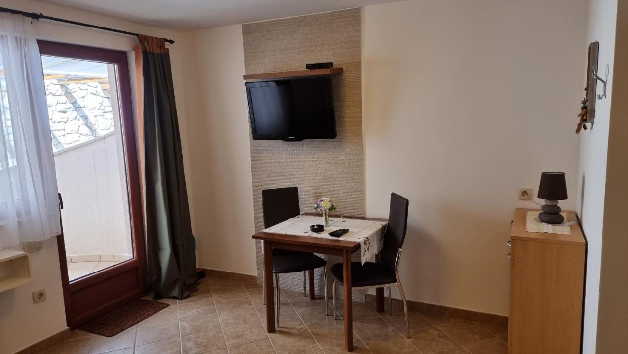 Apartmani Sidro マリンスカ エクステリア 写真